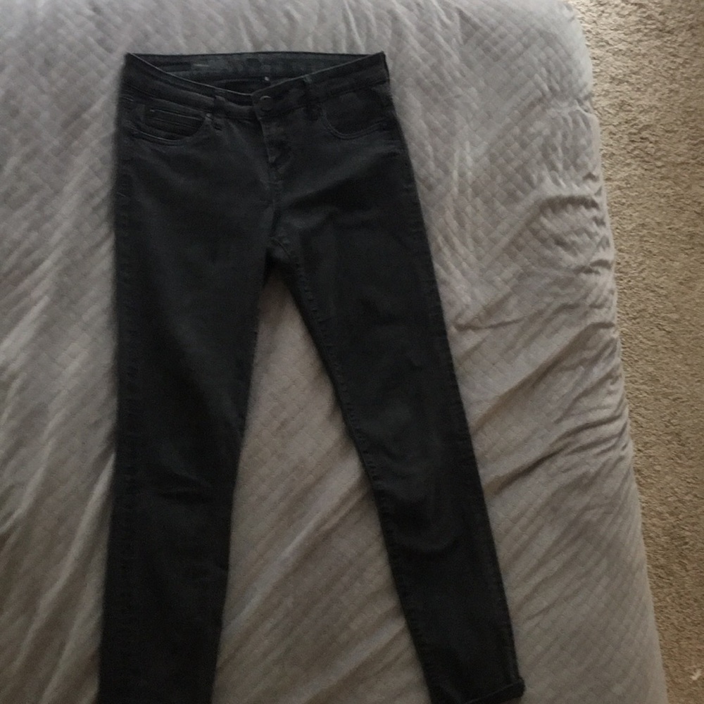 Black skinny jeans